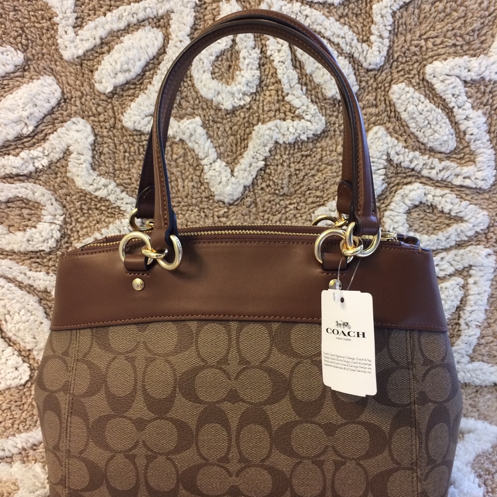 NWT COACH MINI BROOKE CARRYALL - Picture 3 of 6